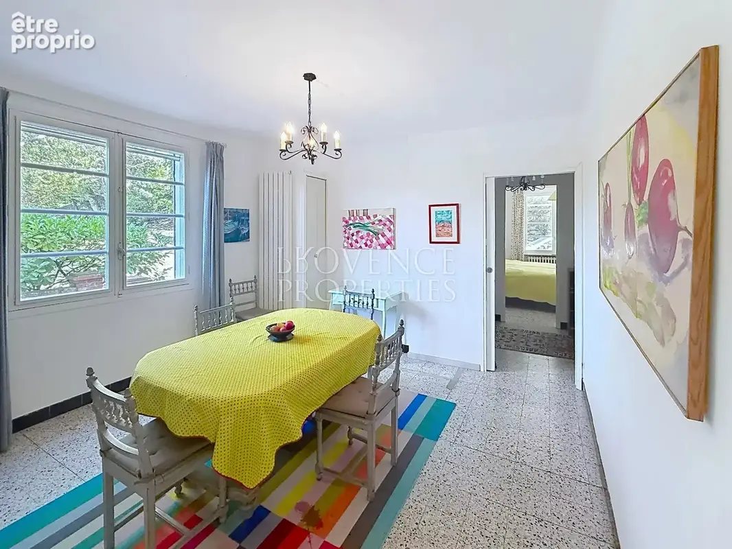 Correns – Charmante maison 3 chambres avec piscine,  en zone UC - photo 16