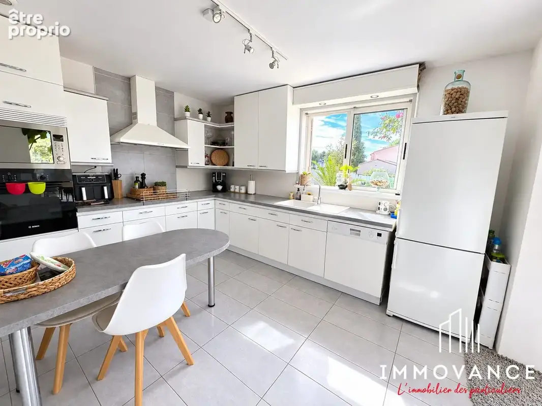 Maison 5 pièces 172 m² à vendre à Teyran (34820) - photo 6