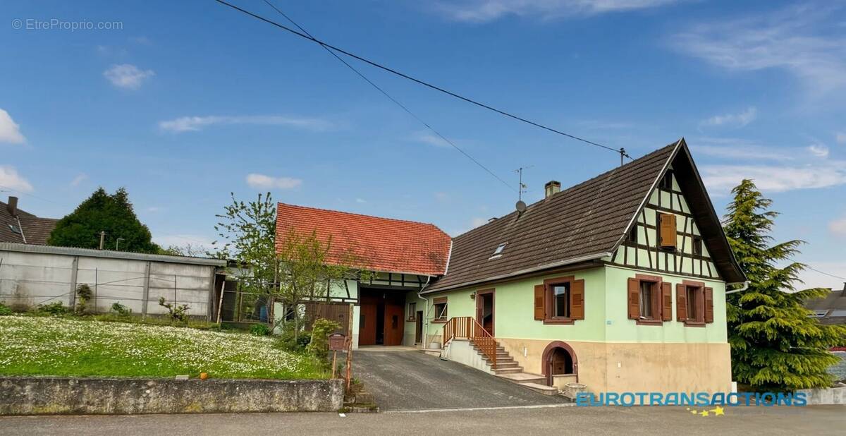 Maison à MORSBRONN-LES-BAINS