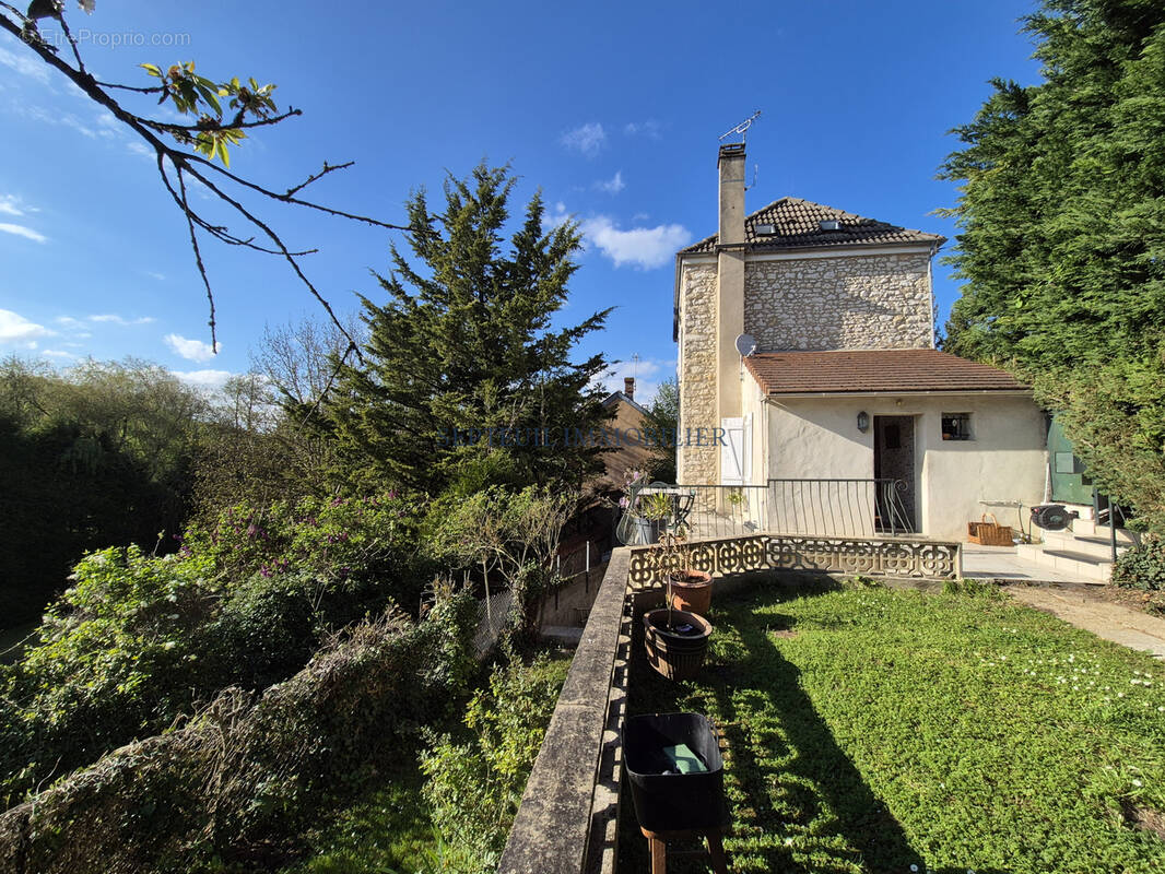 Maison à SEPTEUIL