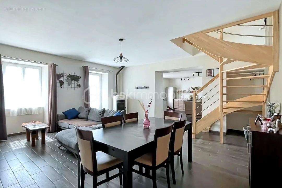 Maison à CHATEAUBOURG