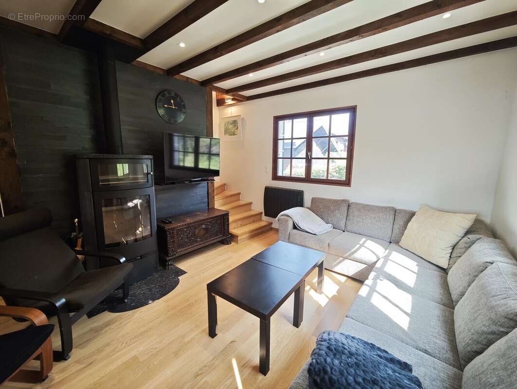Chalet à deux pas du télécabine de Morillon - photo 2