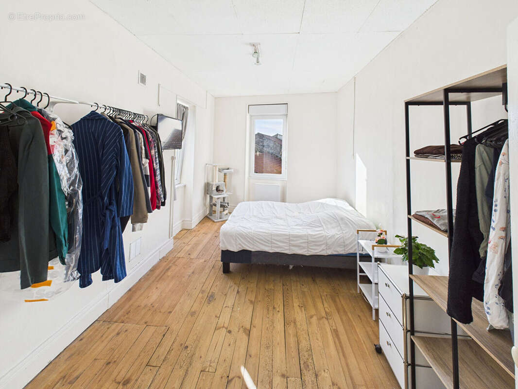 Maison à AIGUEPERSE