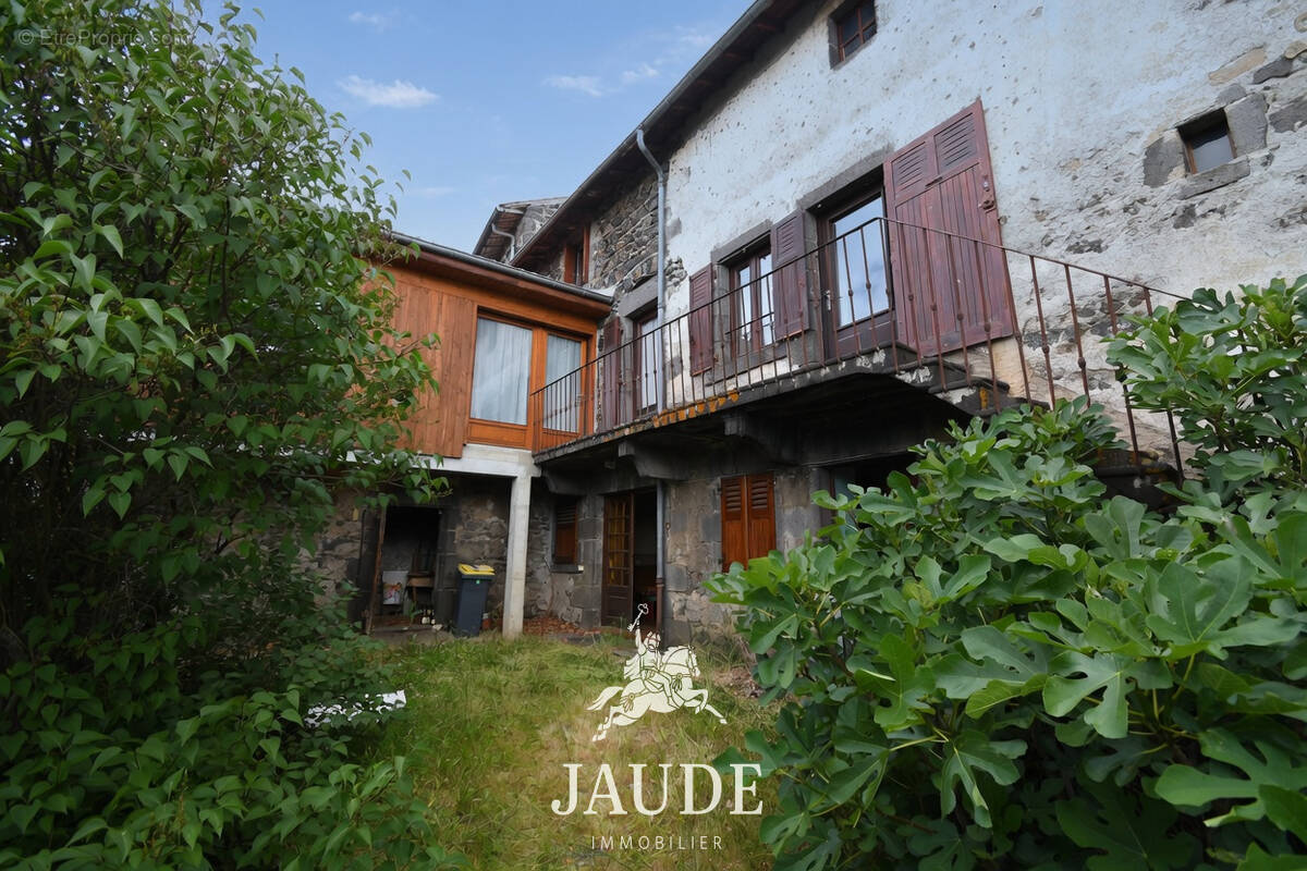 Maison à ORCINES