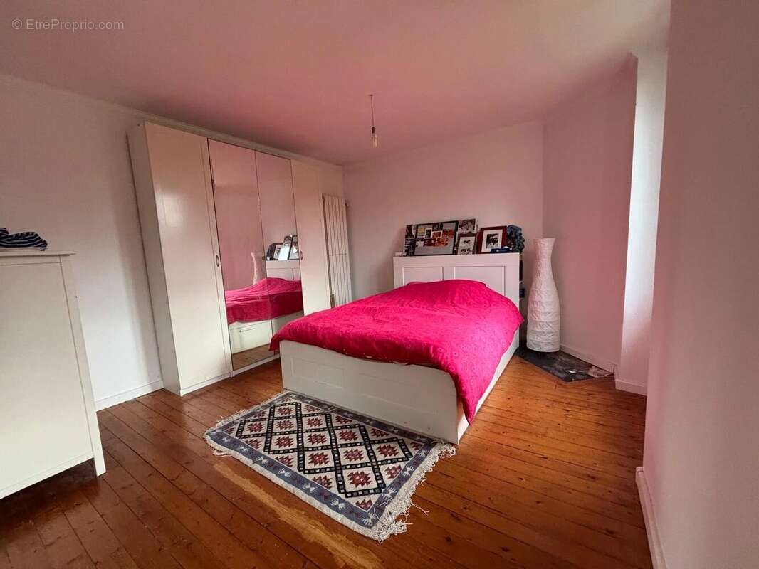 Maison à LEVIS-SAINT-NOM