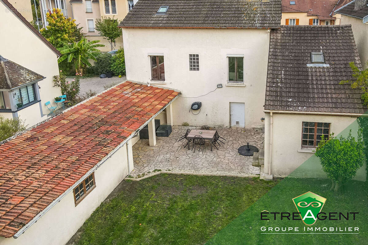 Maison à BEAUMONT-SUR-OISE