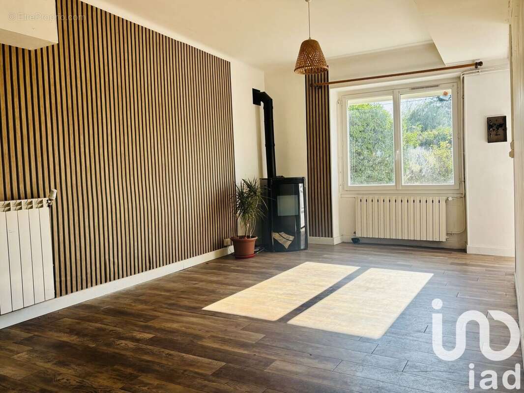 Photo 3 - Maison à ARNAC-LA-POSTE