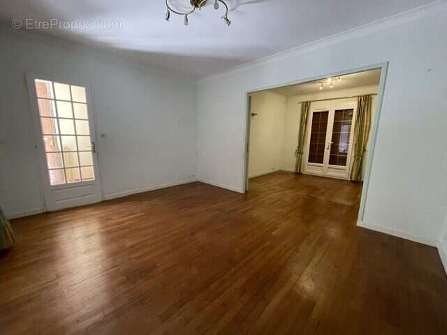 Maison 142 m² à Monts  - photo 2