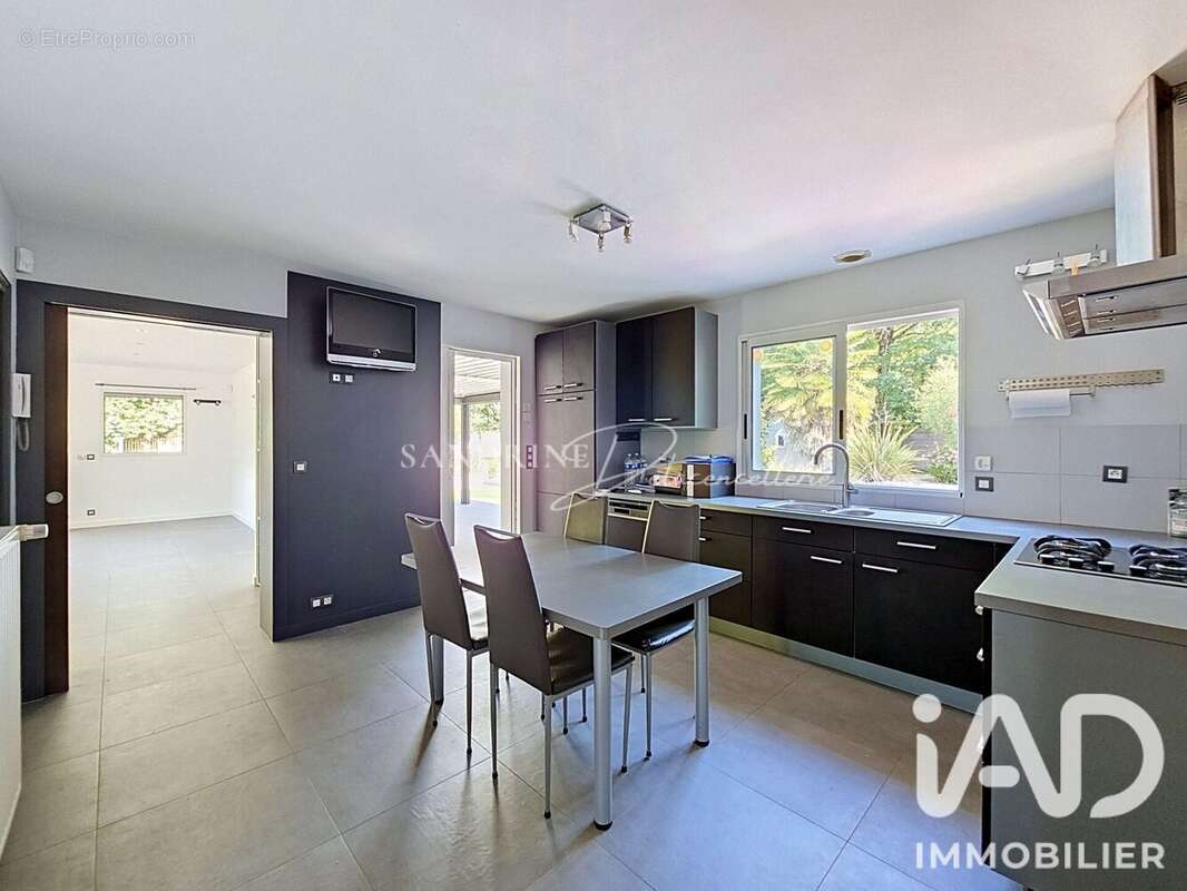 Maison 214 m² à Heric  - photo 7