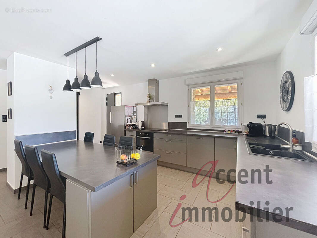 Maison à EYGALIERES