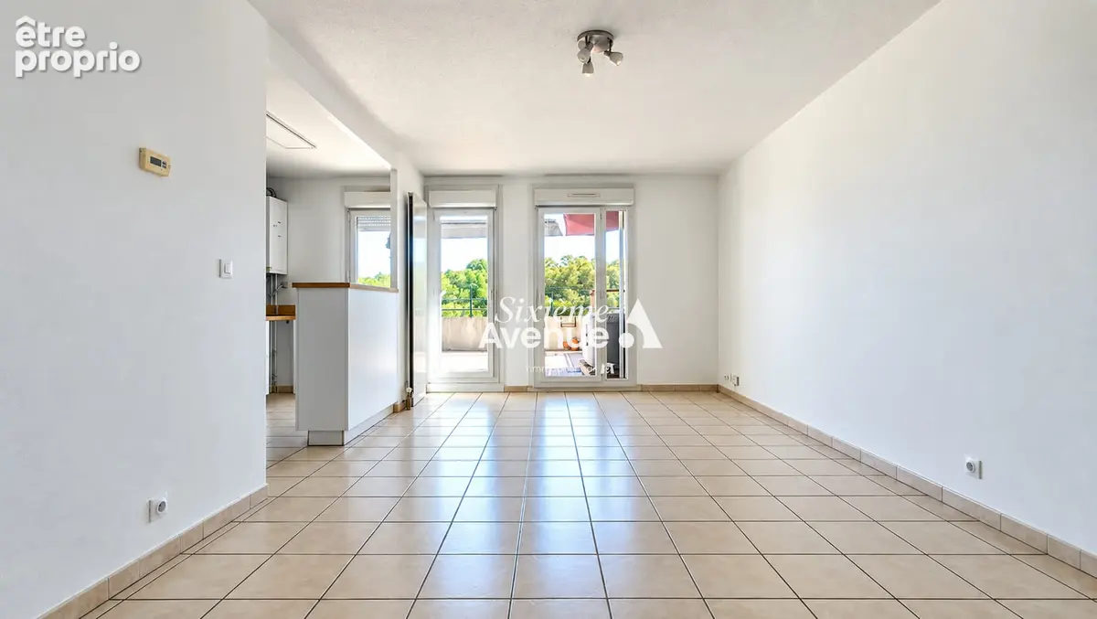 A VENDRE VALBONNE Appartement 3 pièces 68 m² - grande terrasse - garage et cave - photo 4