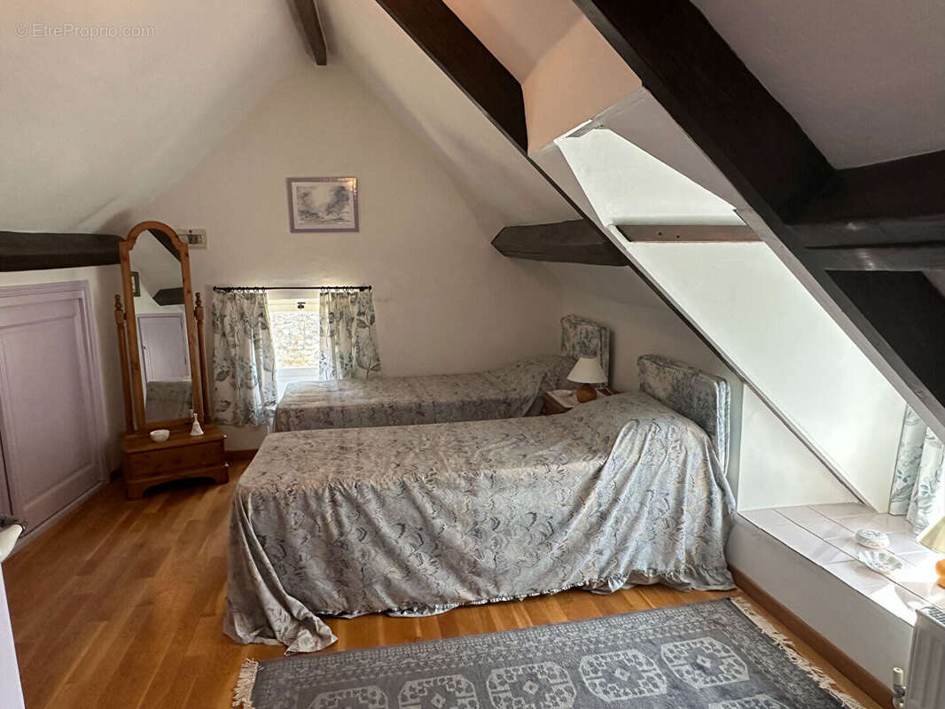 Maison à RAUVILLE-LA-PLACE