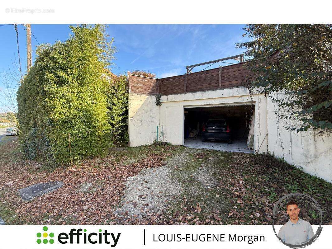 Maison à AVAILLES-LIMOUZINE