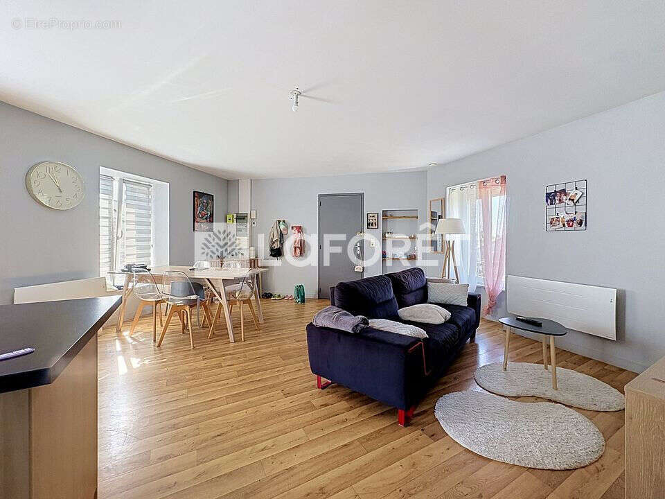 Immeuble appartement + local 145 m2 - photo 2