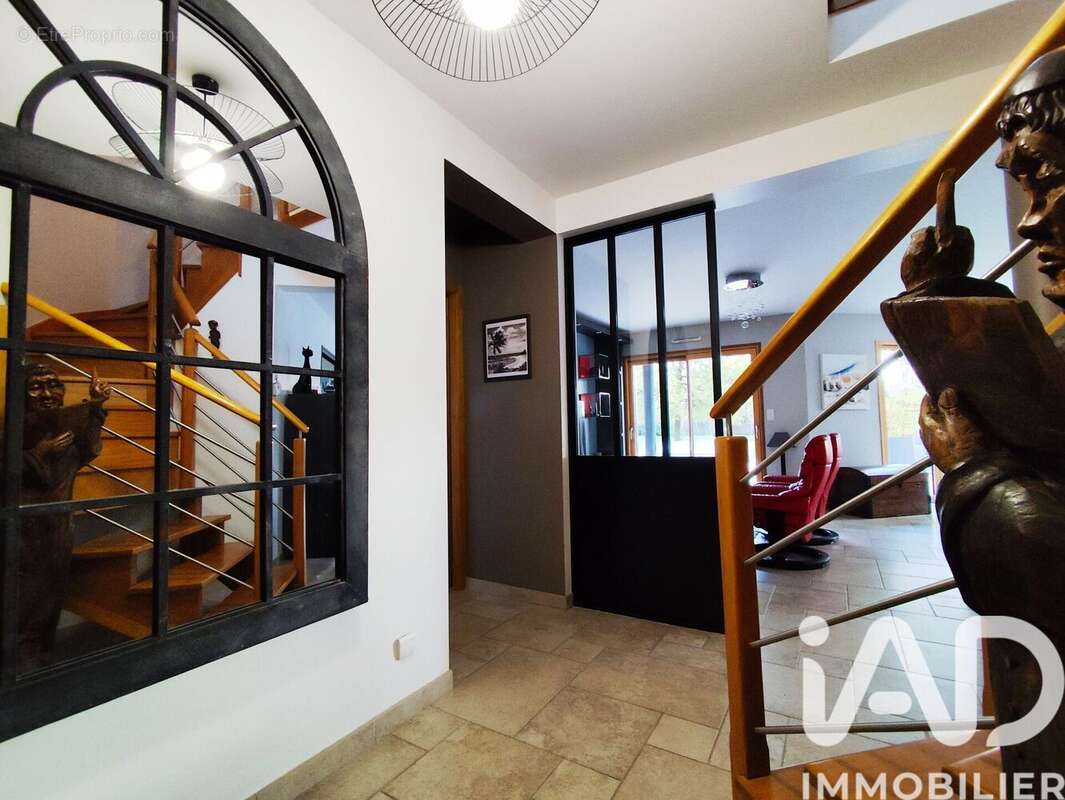 Photo 4 - Maison à BAINS-SUR-OUST