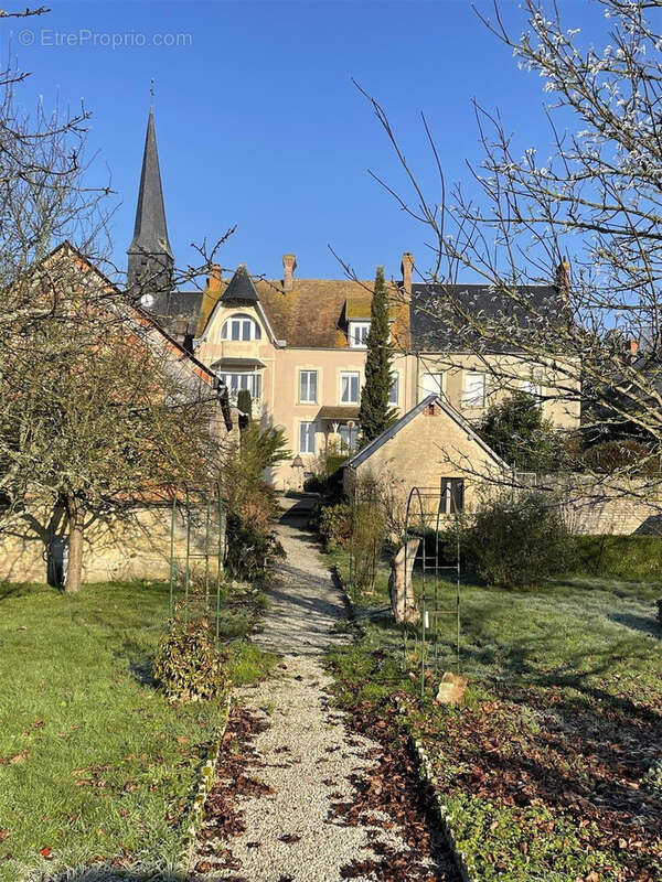 Maison à LE PIN-AU-HARAS