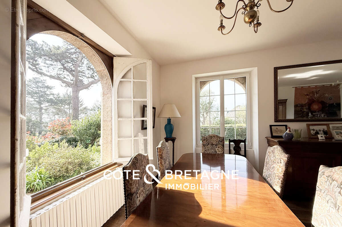 Maison à TREBEURDEN