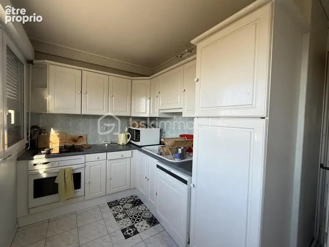 Le mans – quartier maillets - 3 chambres -  garage - 1 cave - photo 4
