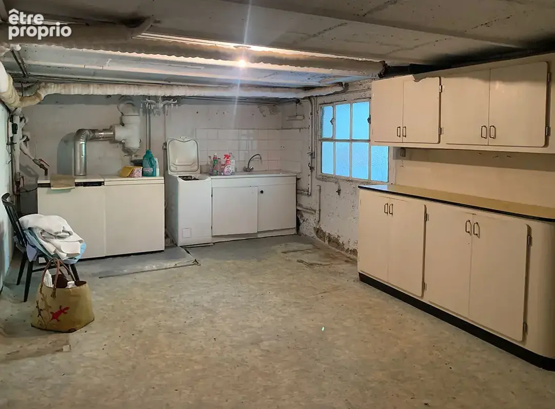 Maison de ville f5 de 123 m2 a renover proche centre-ville - photo 24