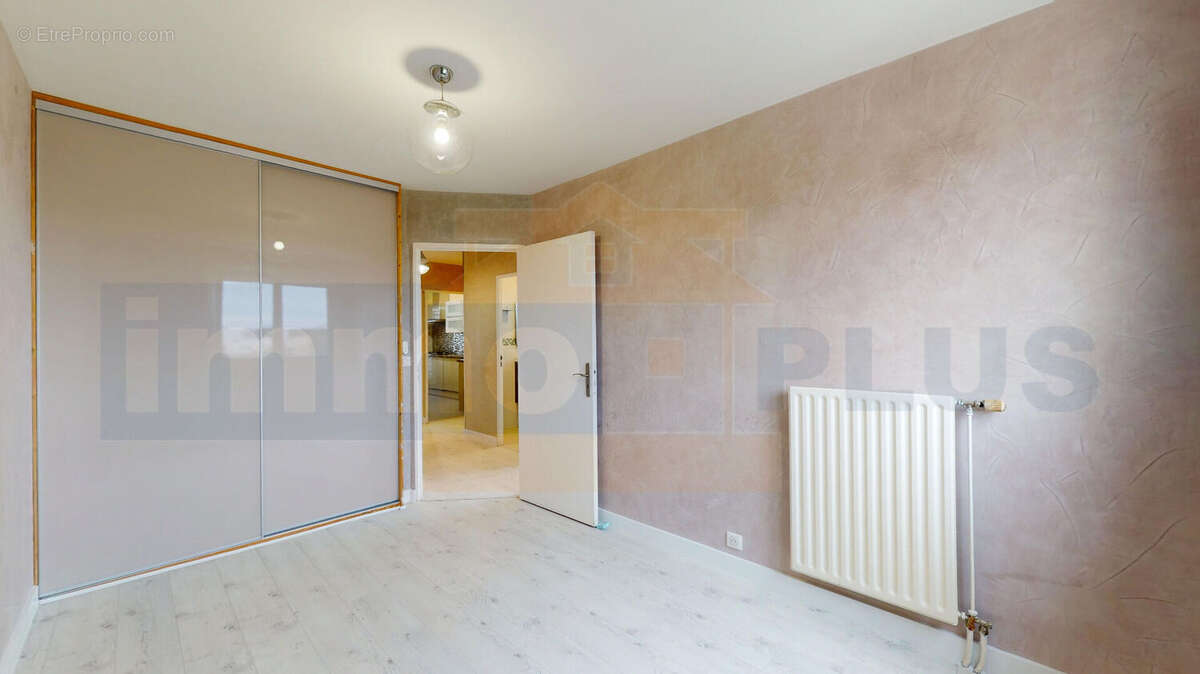 Appartement Plaisir 3 pièces 71 m2 + 1 garage en sous-sol - photo 16