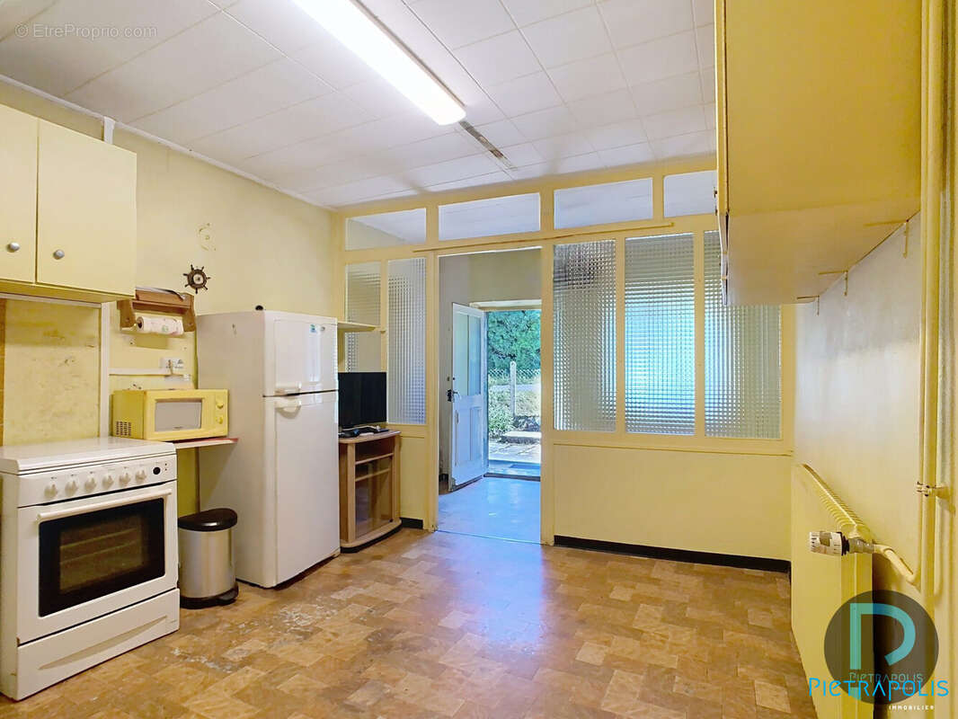 suite cuisine - maison à vendre MEZERIAT - Maison à MEZERIAT