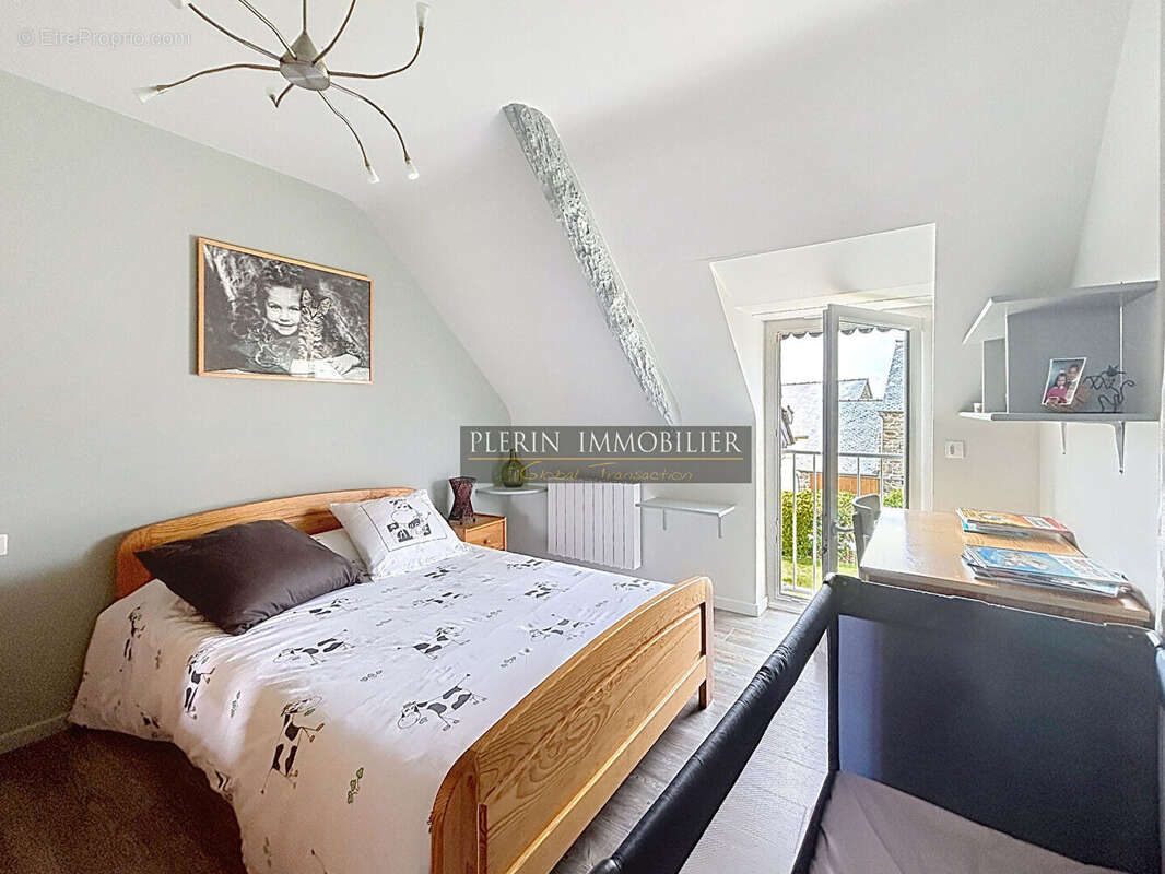 Maison 6 km de Lamballe 5 pièce(s) 170 m2 et deux dépendance - photo 9