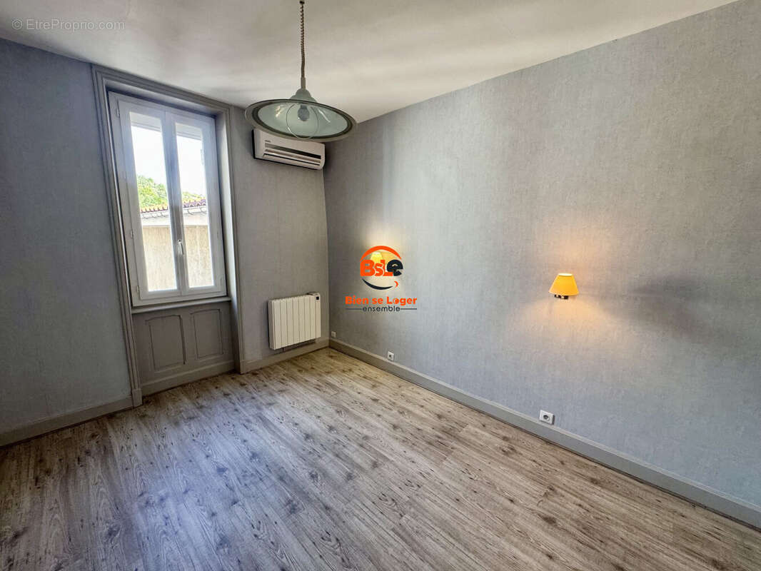 Maison de ville Blanzat 3 chambres agence immobilière BSLE bien se loger ensemble Mathieu GALLAIS immobilier - Maison à BLANZAT