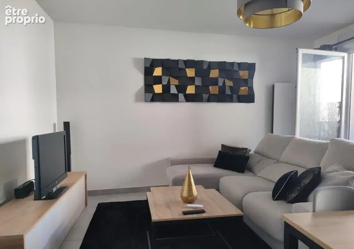 VILLEURBANNE – Beau T3 - Grandclément / proximité Montchat - photo 6