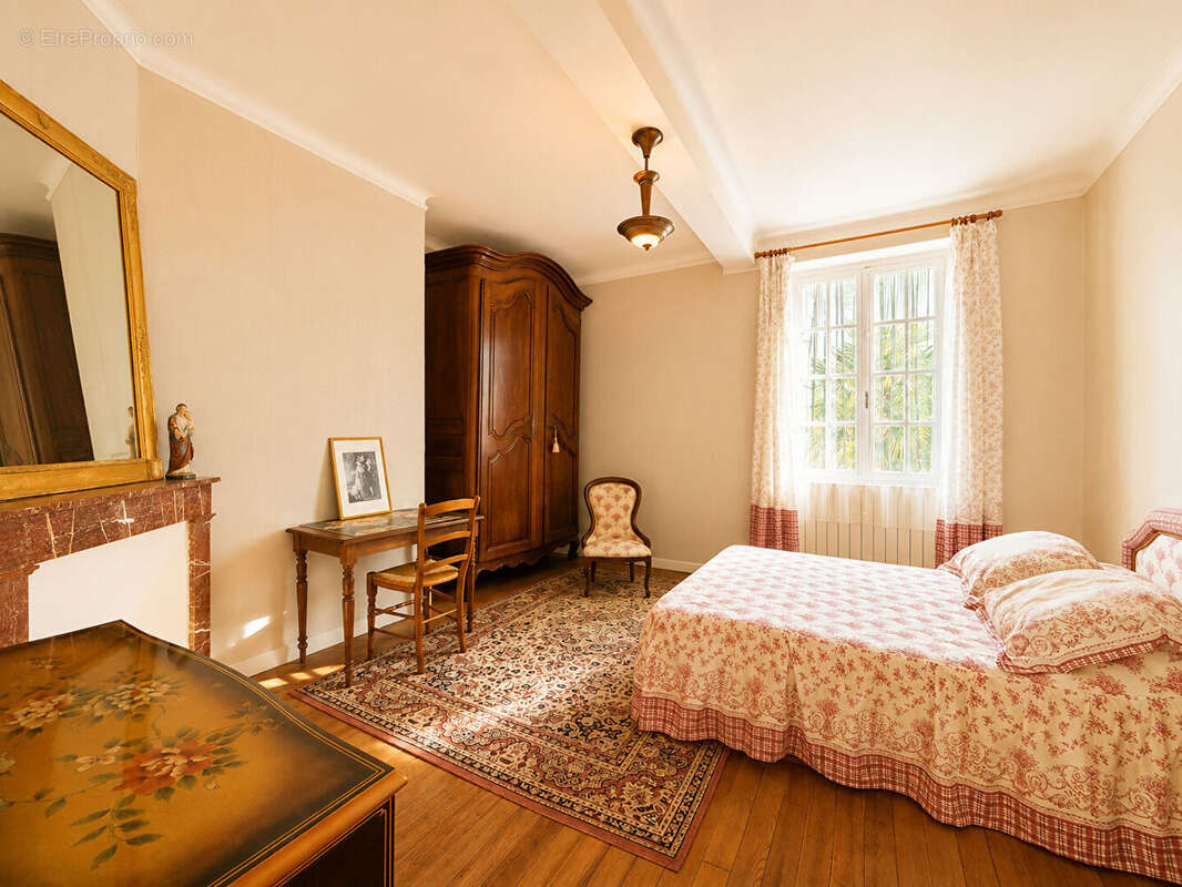 Maison Ger 8 pièces 289m² Corps de ferme d'exception  Un véritable havre de paix au coeur de la nature - photo 9