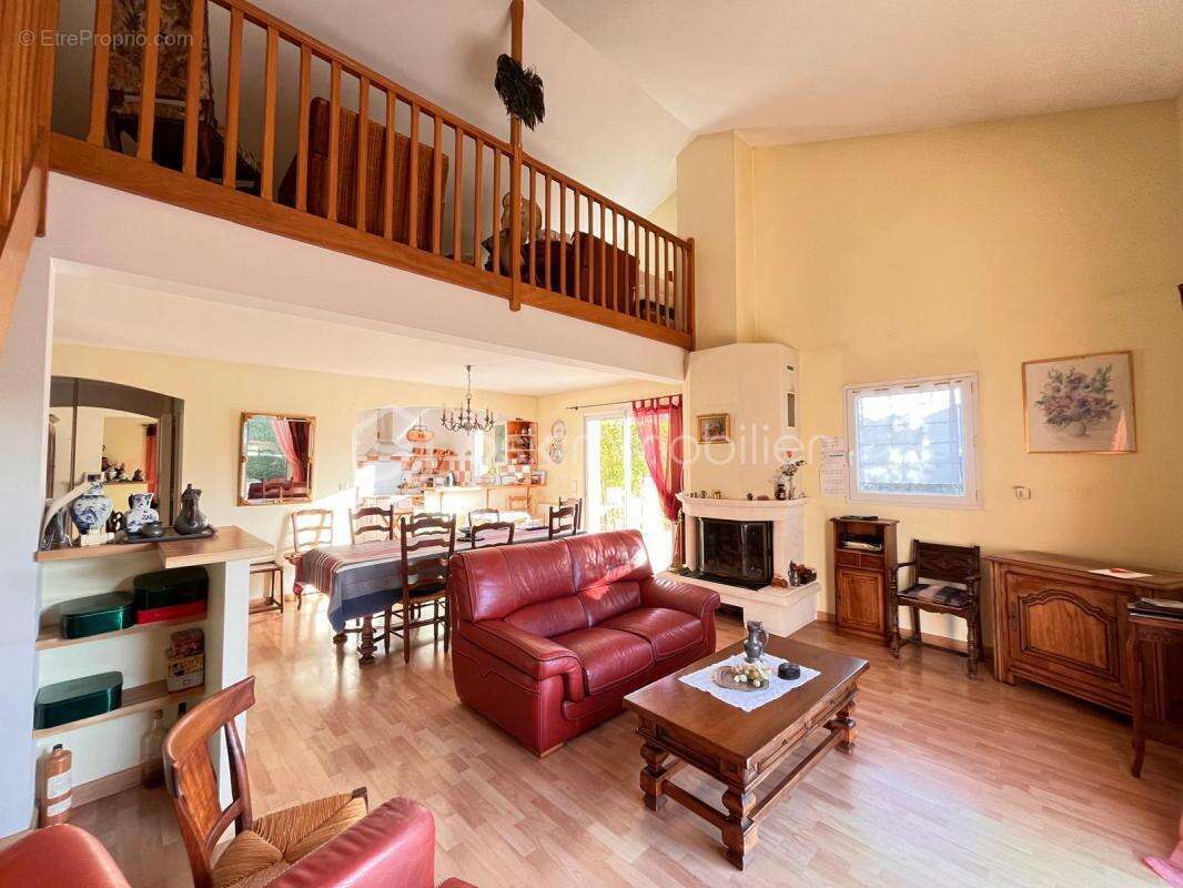 Maison à LE LOROUX-BOTTEREAU