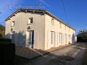 Maison à CHERAC