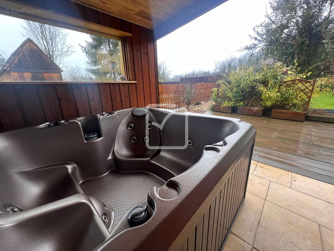 Maison à SARLAT-LA-CANEDA