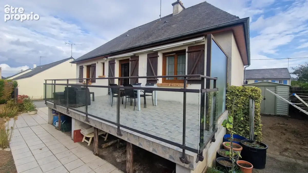 Maison familiale avec sous-sol à Renazé - 99 m2 - photo 2