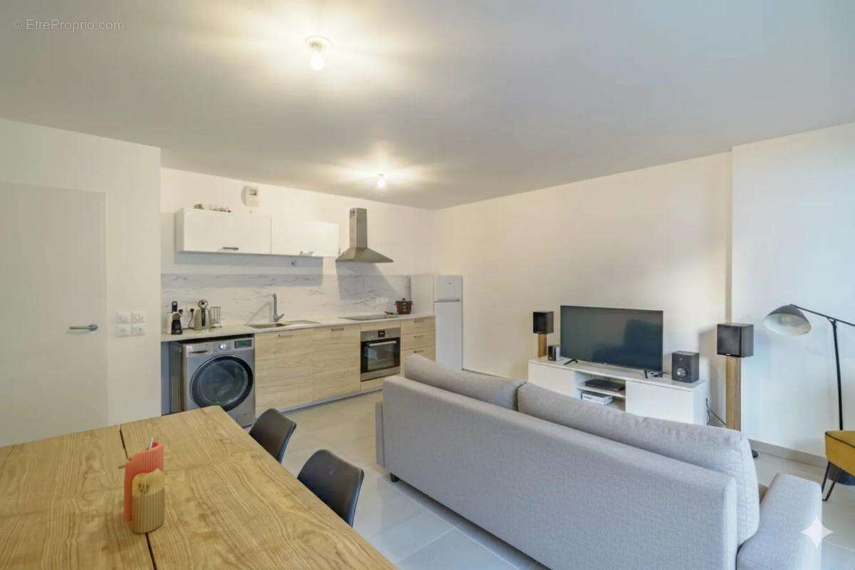 Appartement à MARSEILLE-9E