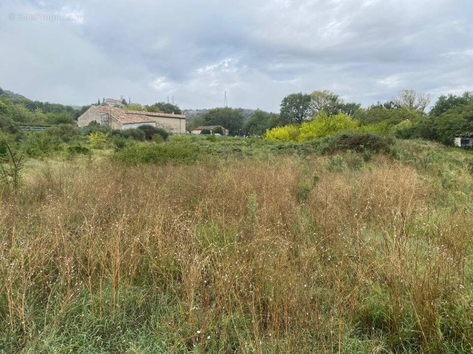 Terrain à MALATAVERNE
