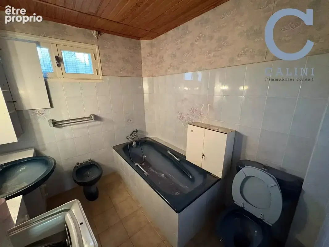 Villa 200 m2 hab. sur 1762 m2 de terrain - photo 17