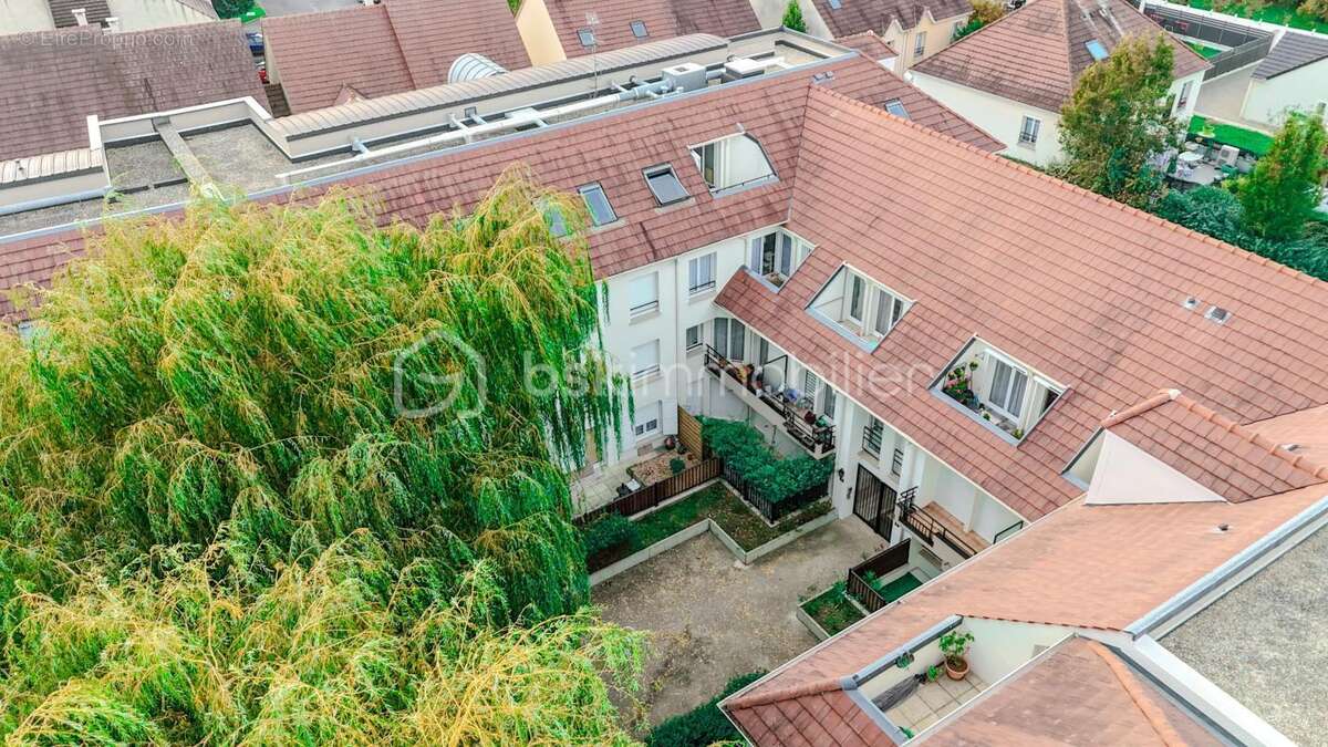 Appartement à SERRIS