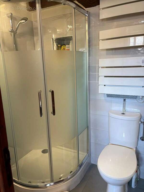 Appartement à BERRE-LES-ALPES