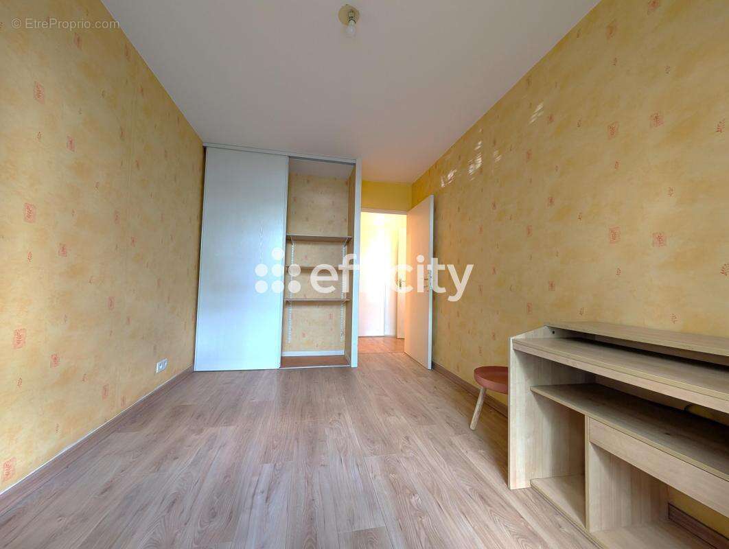 Appartement à EPINAY-SUR-SEINE