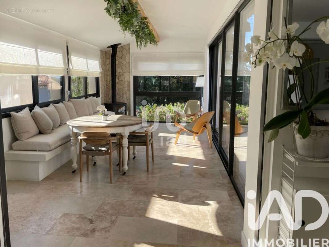 Photo 6 - Maison à SAINT-RAPHAEL