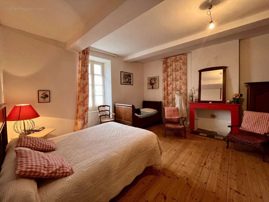 Belle maison de village en pierre avec propriété indépendante d'une chambre - photo 5