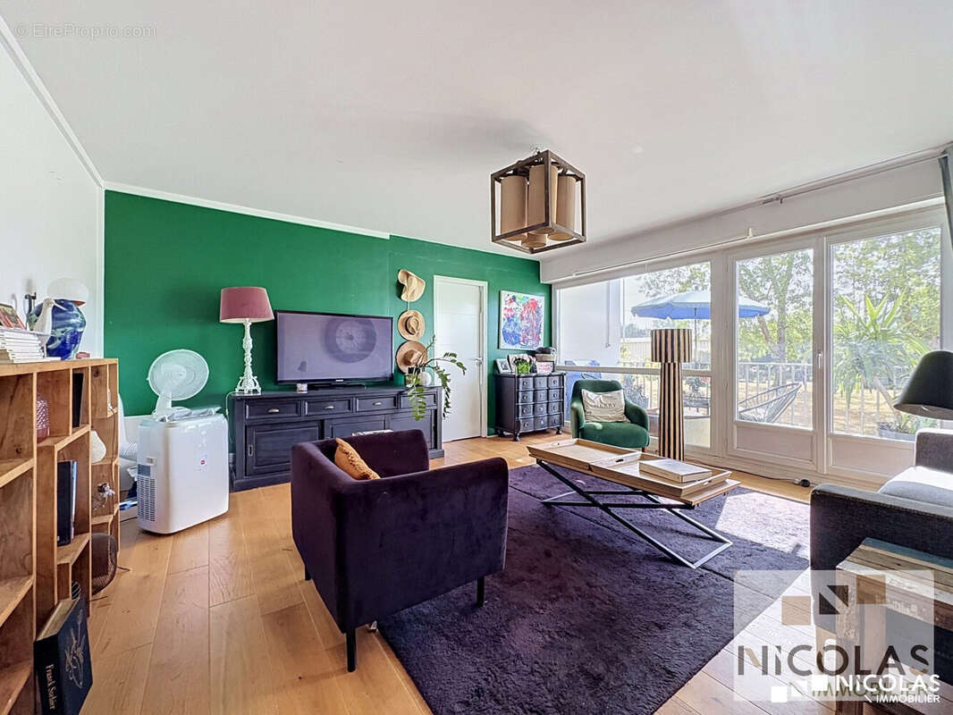 Appartement à BORDEAUX