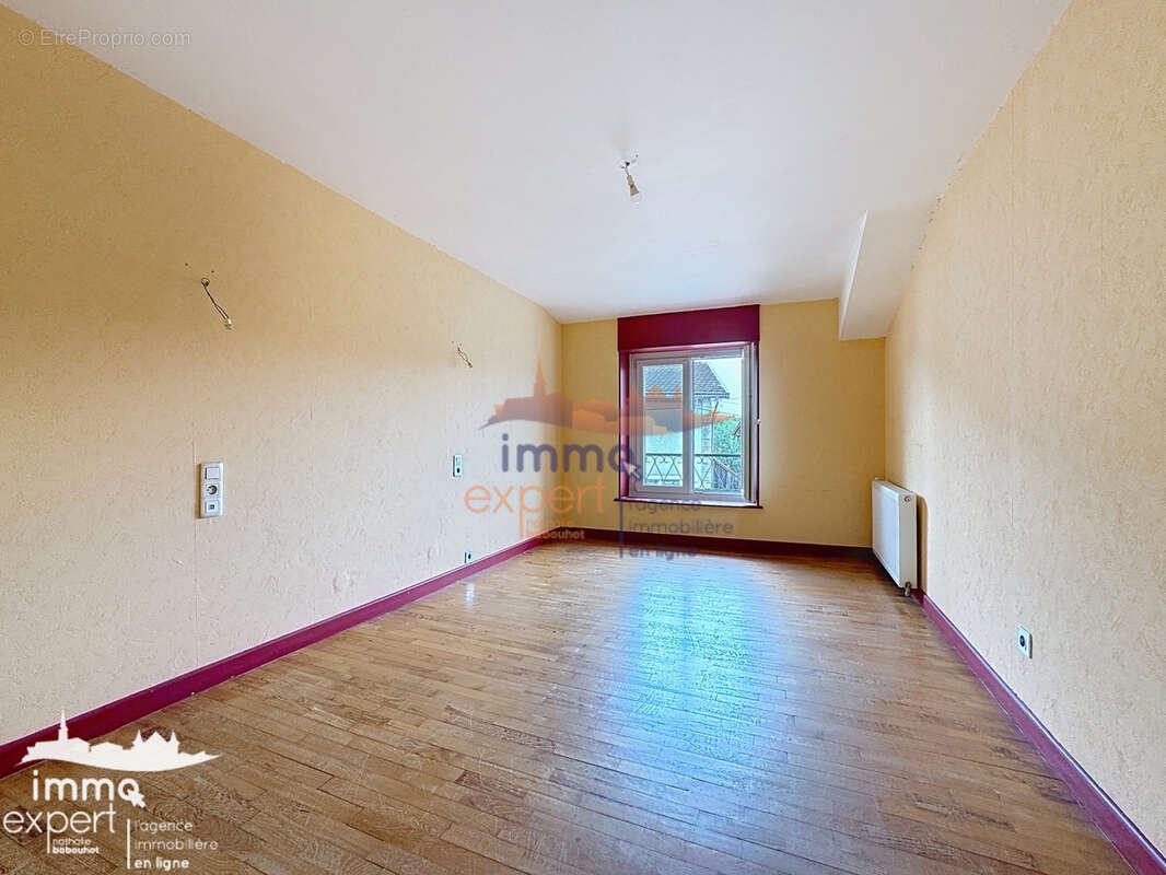 Maison de village à conforter, 7 pièces, 198 m2 - photo 13