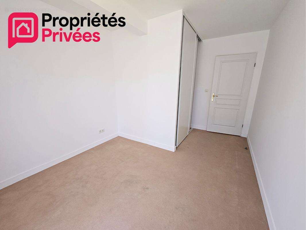 Appartement à SEGRE