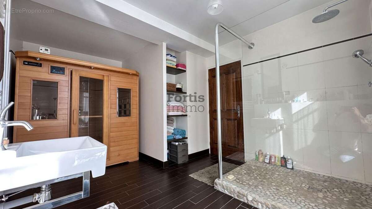 Maison à TORCY-EN-VALOIS