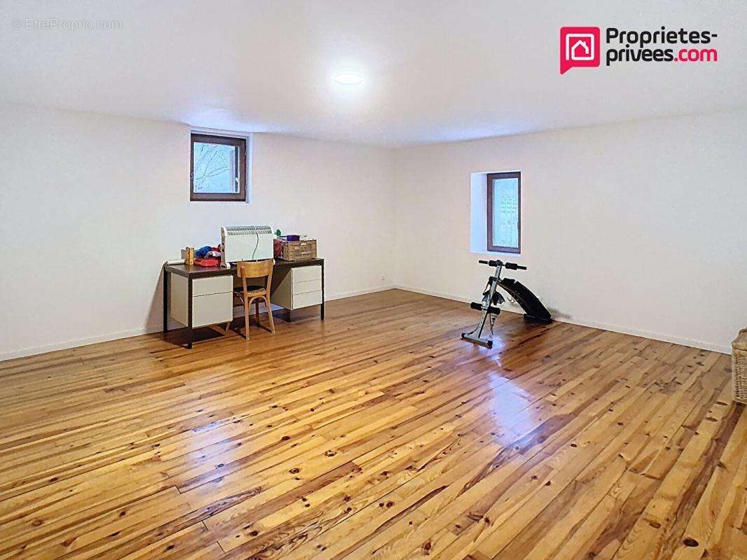 Maison à SAINT-ANDRE-DE-MAJENCOULES