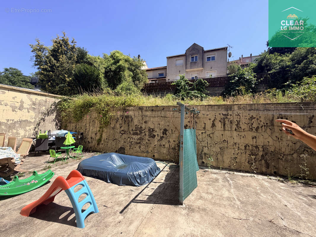 Appartement F3 avec jardin et garage double - photo 4