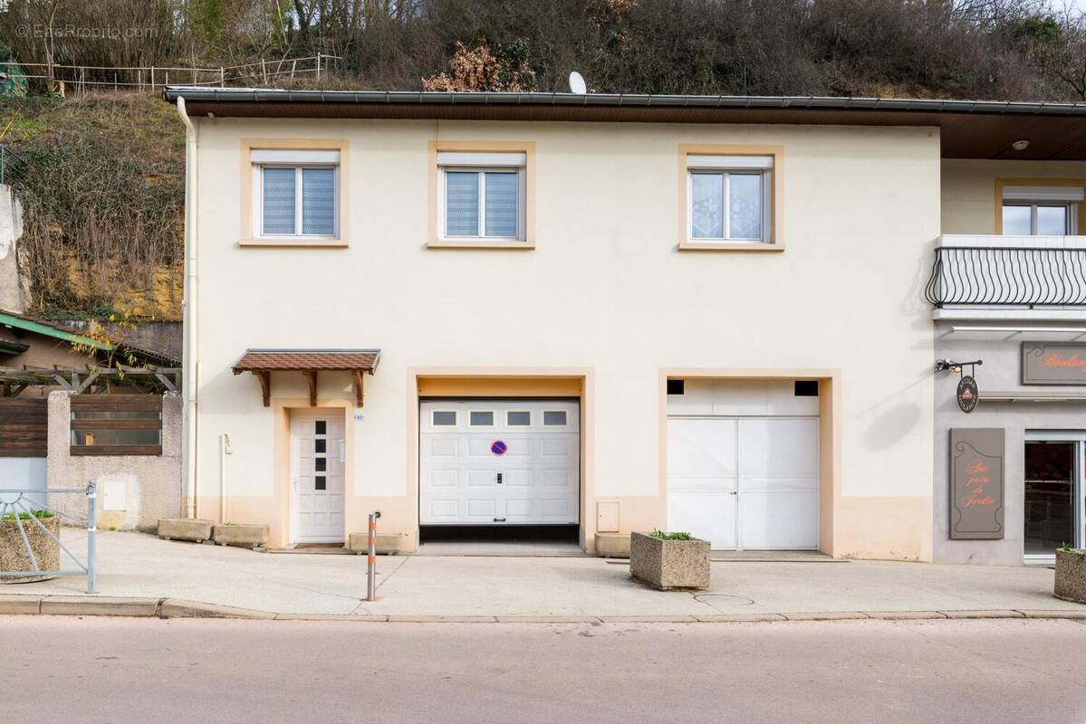 Photo 1 - Maison à JARDIN