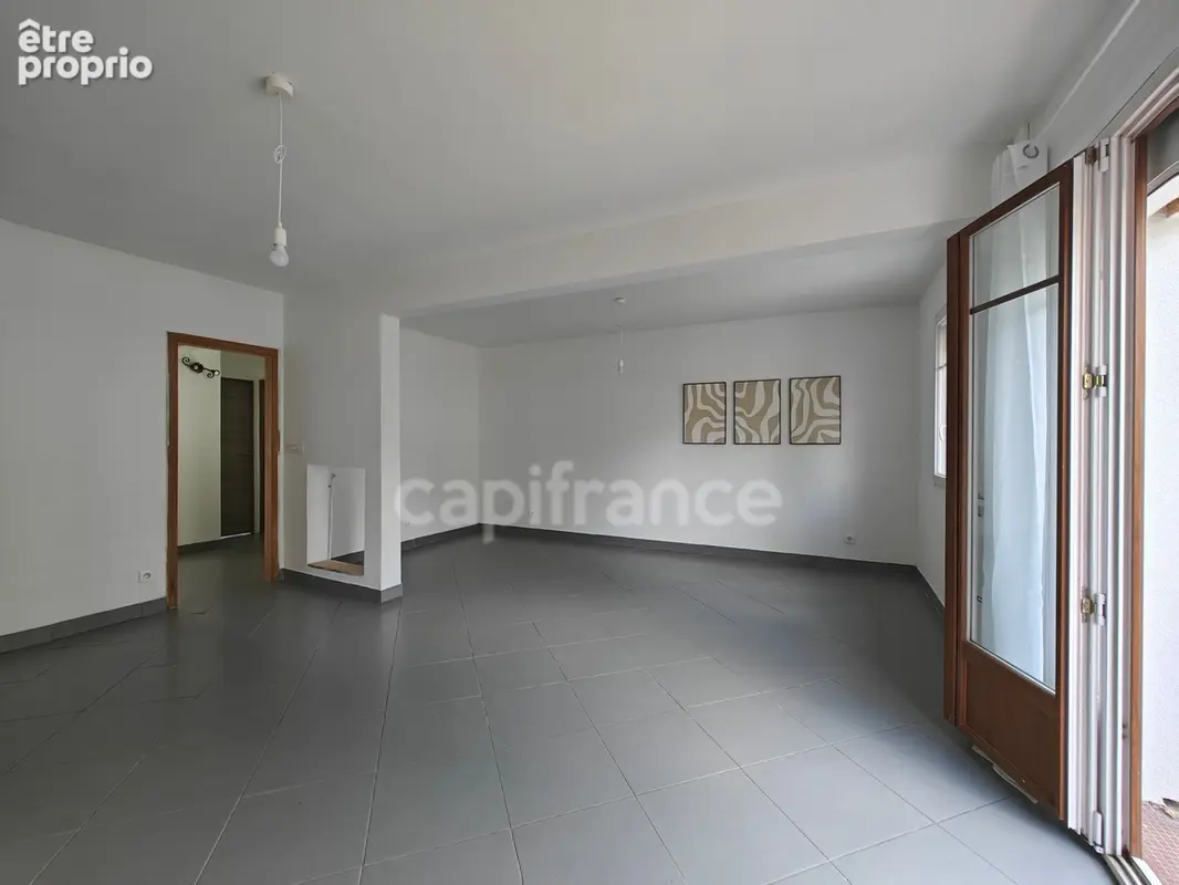 Maison 5 pièces à vendre avec Sous-Sol total + garage double (91) - photo 2