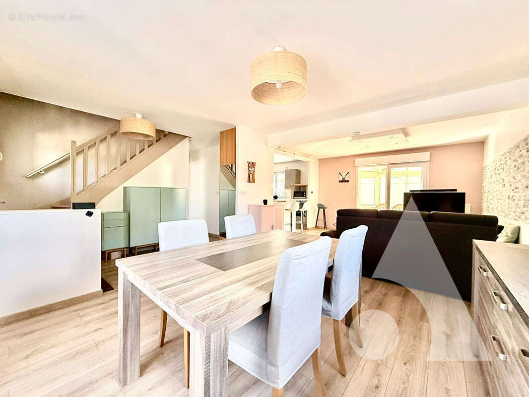 Maison  LACROIX ST OUEN 4 chambres vivable de plain pied sur sous-sol avec jardin - photo 13